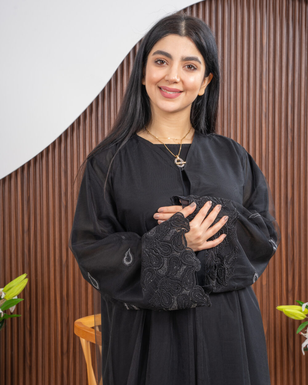 salma Abaya - Image 3