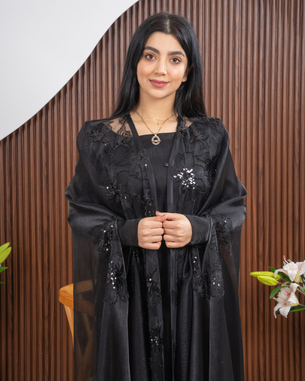 aroosa Abaya black