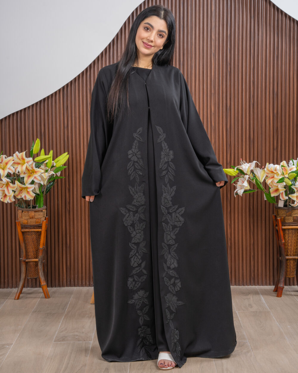 Noora Black Abaya