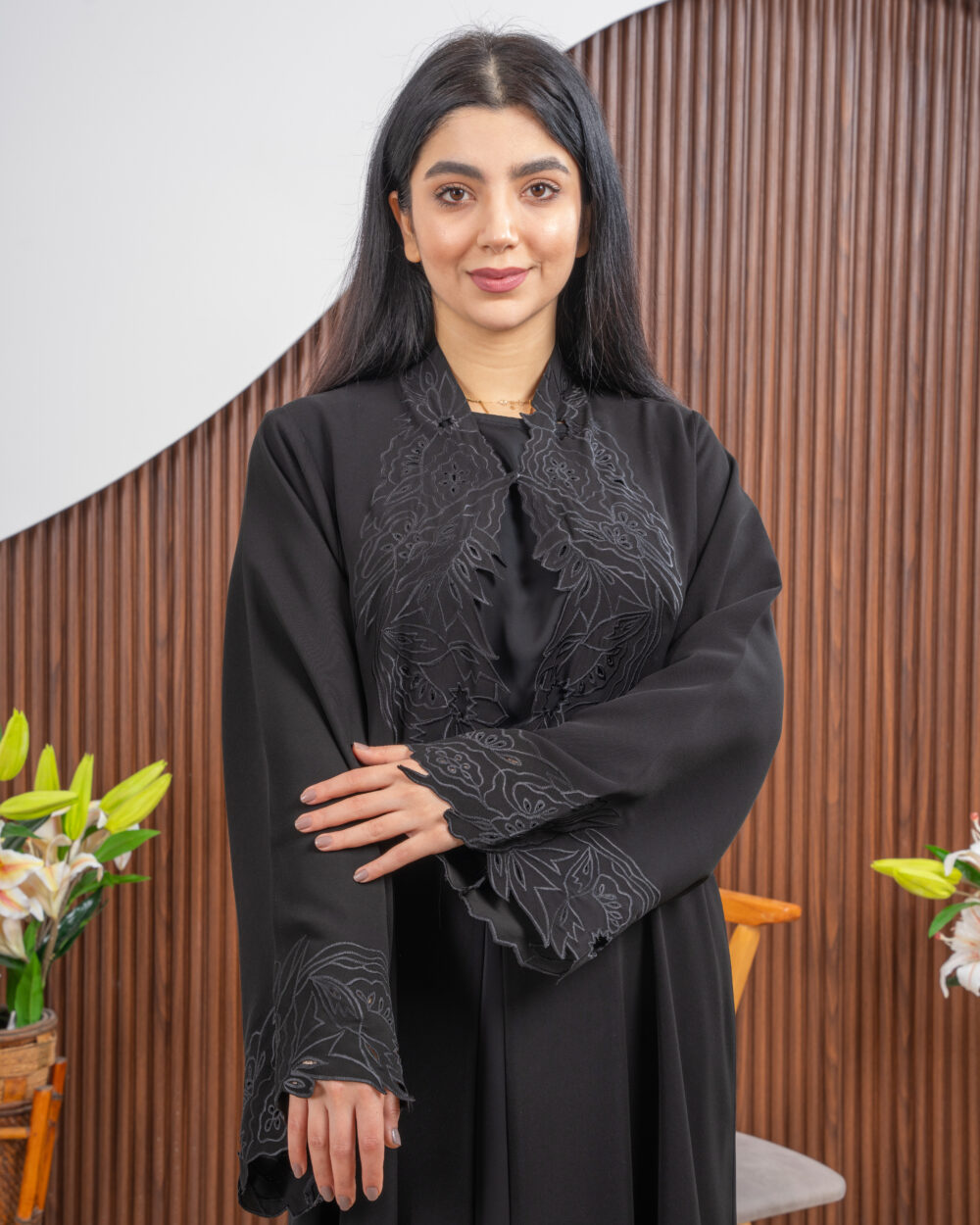 JUNA BLACK ABAYA - Image 2