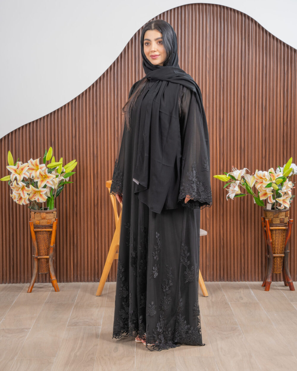 Sunaia Black abaya