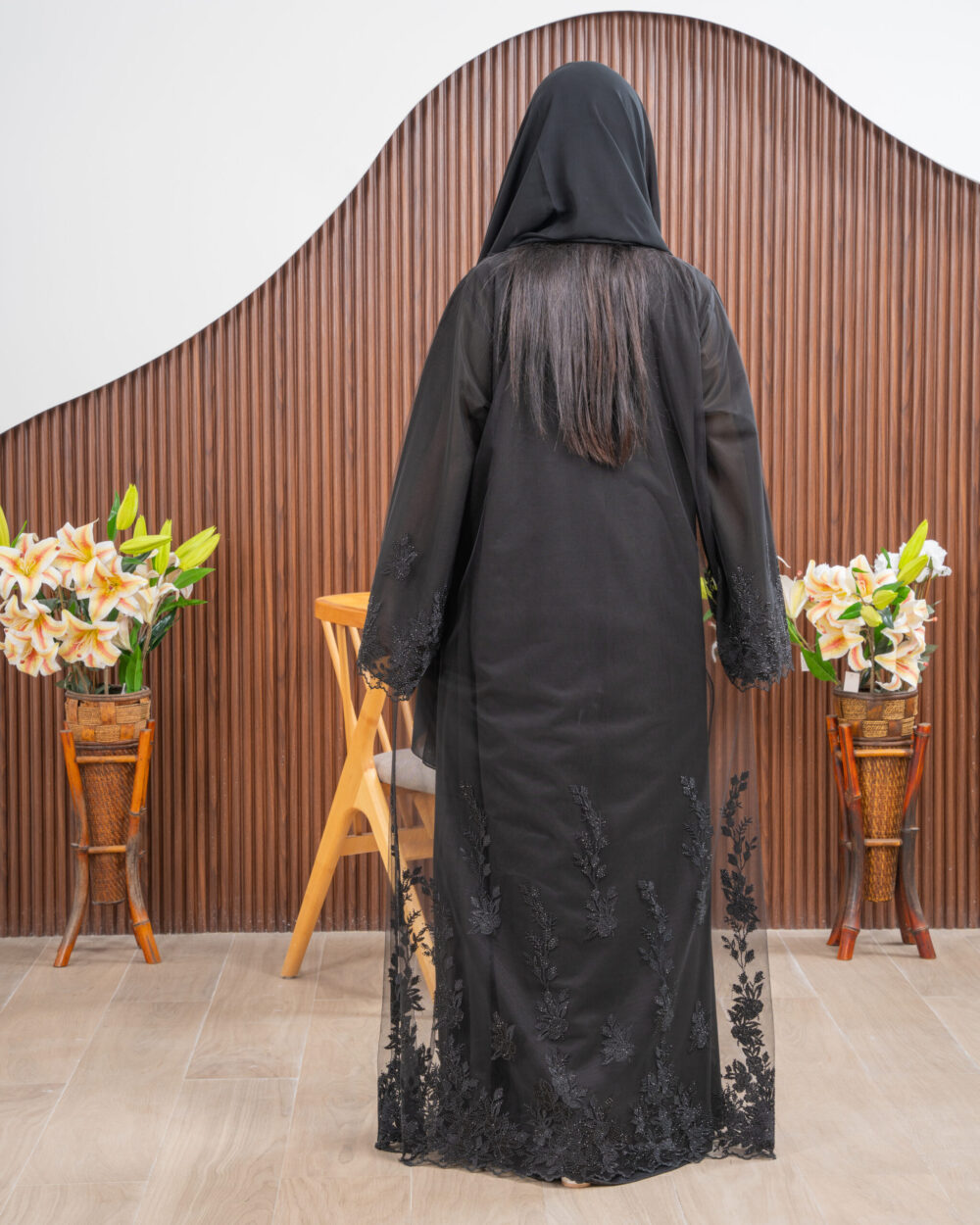 Sunaia Black abaya - Image 5